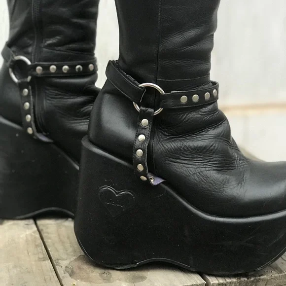 Goth boots clearance top